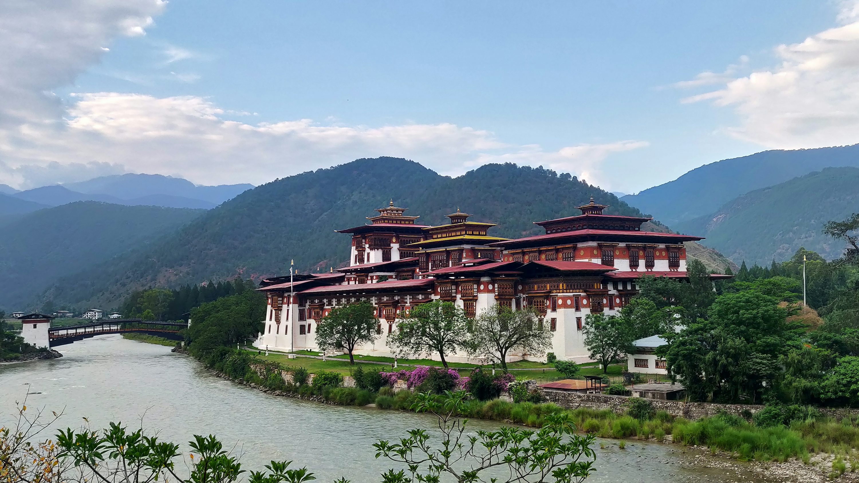 destination image for Bhutan